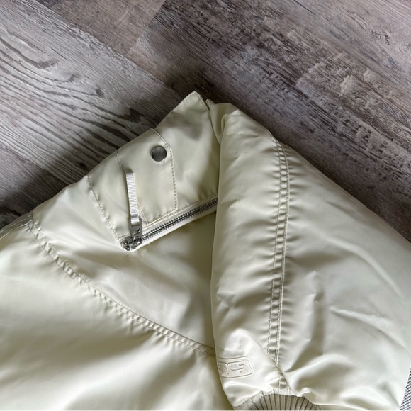 Fabletics Iconic Bomber Jacket - Picture 2 of 8